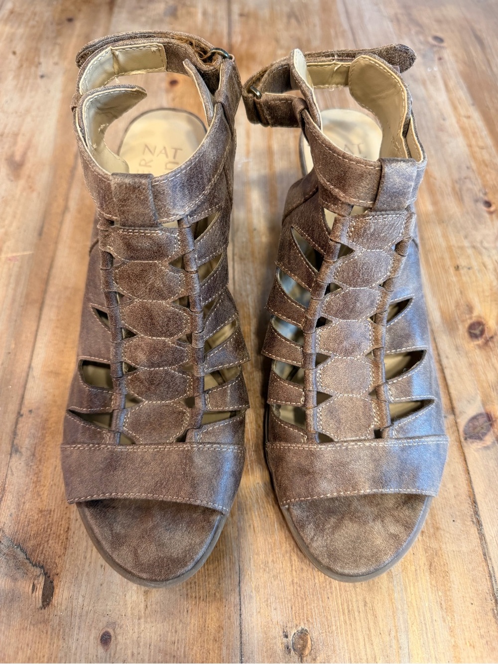 Naturalizer Brown Suede Cage Sandals size 9.5
